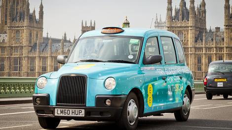 Uber bites back as Mayor of London backs black cabs