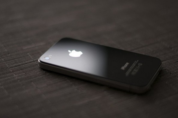 iphone 4 on table blacked out