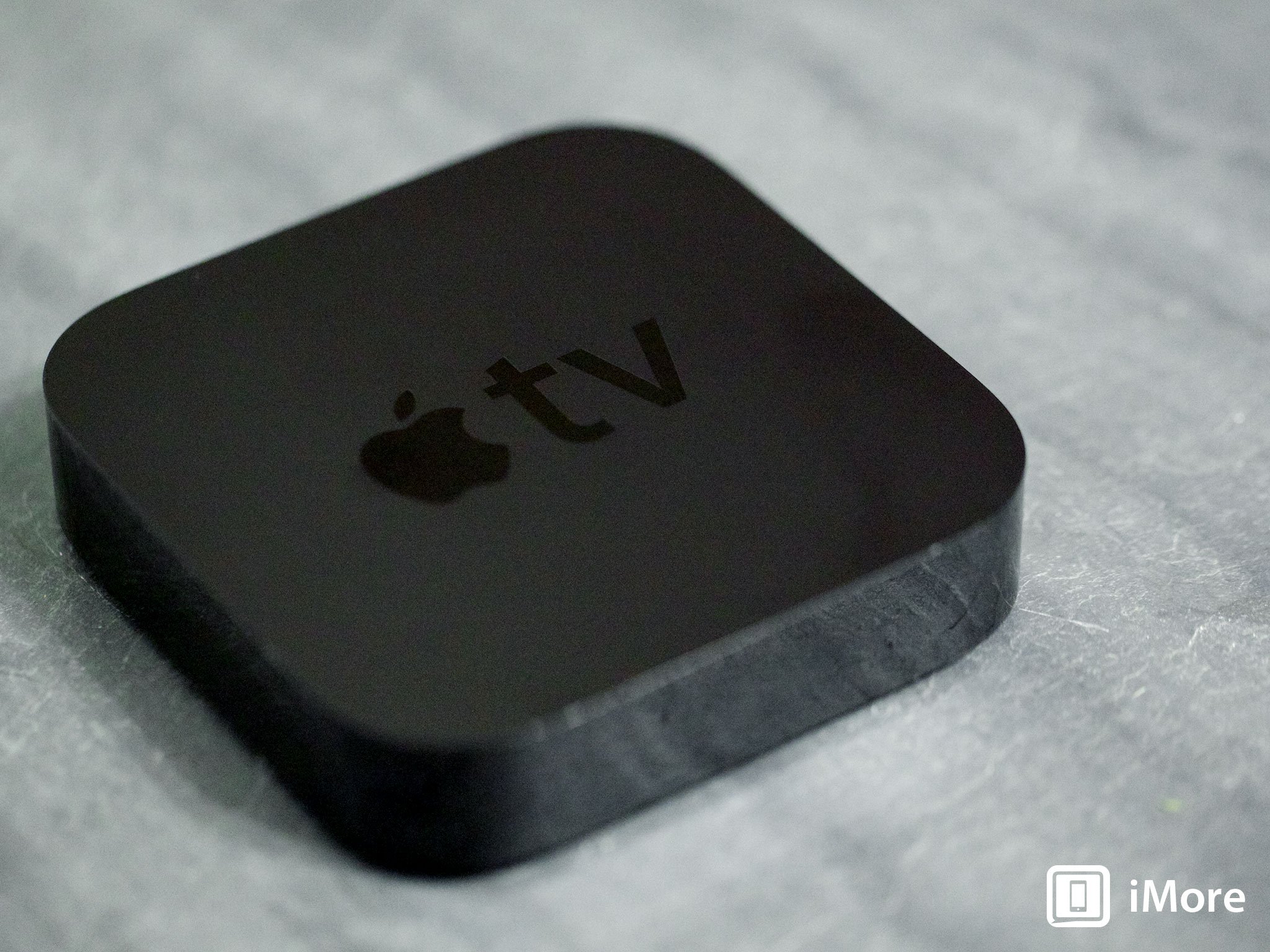 Apple offering iTunes gift cards with Apple TV purchase, new Apple TV just around the corner?