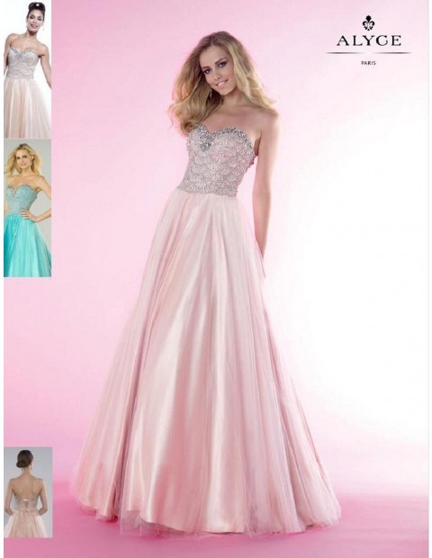 Hot Prom Dresses prom dress February 12, 2015 at 05:15AM