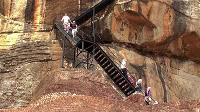 To climb Sigiriya, a ‘lift’ to facilitate process
