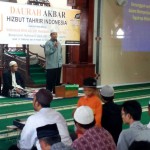 8 - KH Rokhmat S Labib Mengisi Daurah Akbar di Kab HST