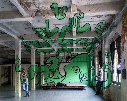epic-win-pics-street-art-graffiti-octopus