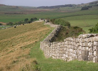 Sisa Kejayaan Romawi di Inggris: Hadrian Wall