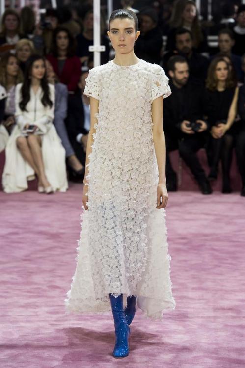skaodi: Christian Dior Haute Couture Spring/Summer 2015. Paris...