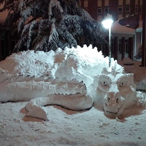dragon,snow,sculpture,nerdgasm,winter