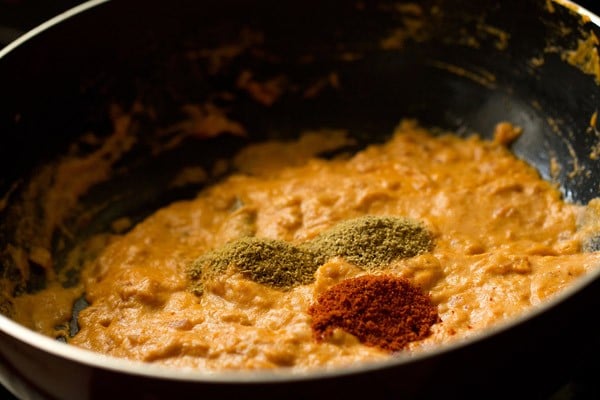 spices for paneer lababdar recipe