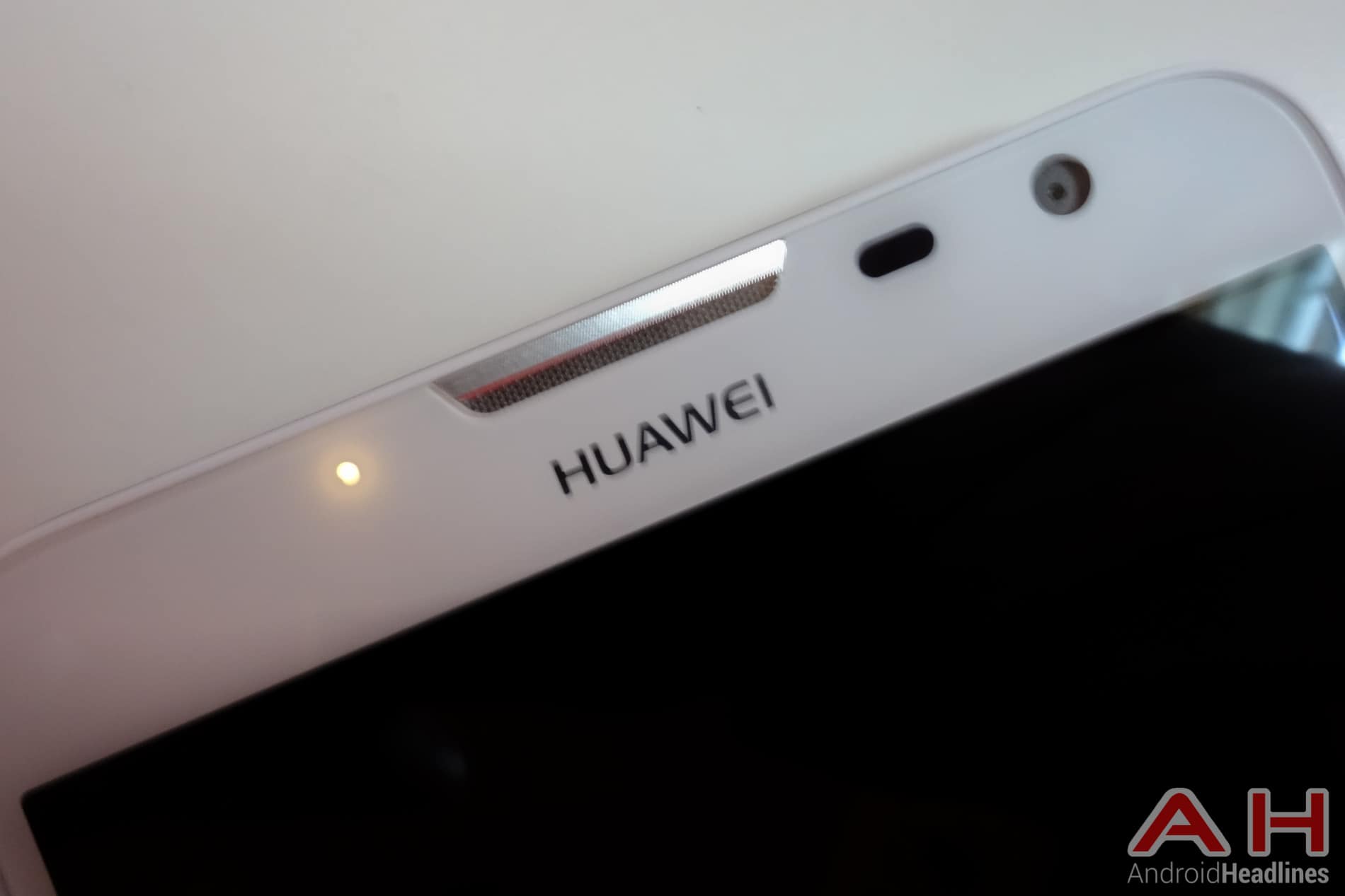 Huawei-Logo-AH-5