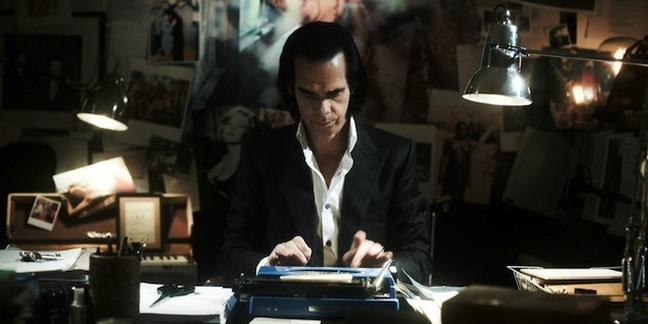 Nick Cave Covers Leonard Cohen's "Avalanche"