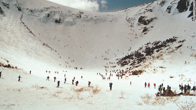 Tuckerman Ravine in New Hampshire is often battered by brutal winds but its forbidding terrain is easily accessible to city dwellers from nearby Boston. There are no lifts so part of the experience is hiking to the top before picking a line to the bottom. The level of difficulty is rated as high and unfortunately there are fatalities every year. 