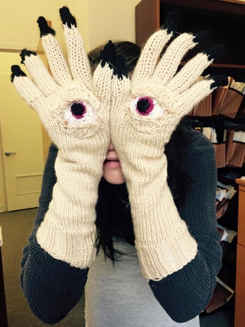 funny-fashion-pic-pans-labyrinth-gloves