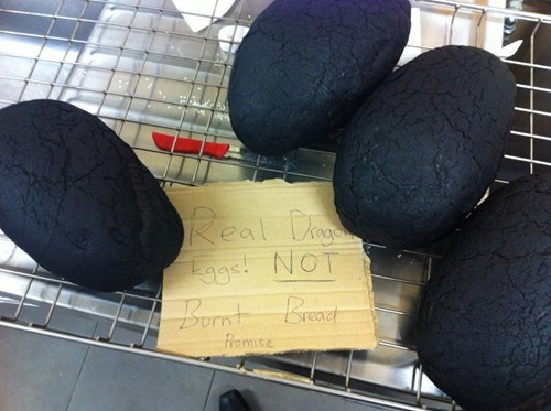 work-fails-how-to-cover-up-mistakes-when-you-work-at-a-bakery