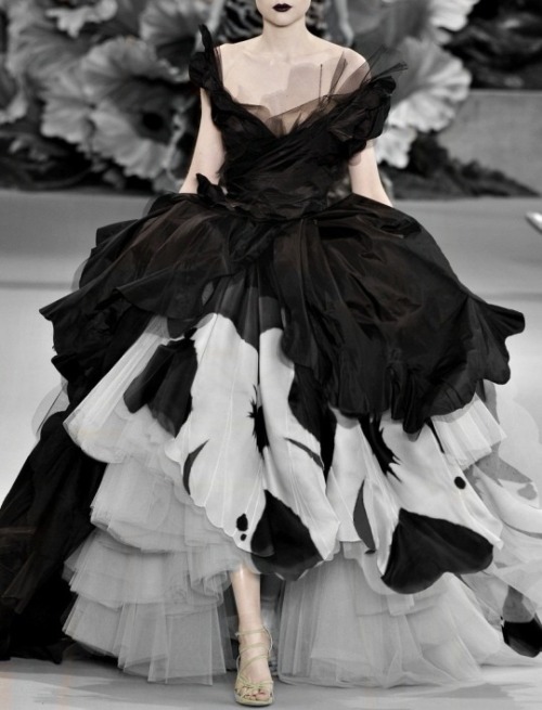 Christian Dior Haute Couture Fall 2010 April 18, 2015 at 07:00AM