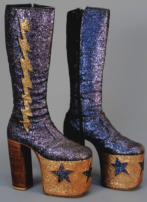 Men’s Glam rock Glitter Platform Boots c. 1970 (via)