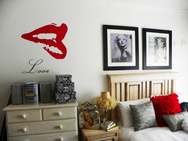 Red_lips_wall_decal_example home decorating