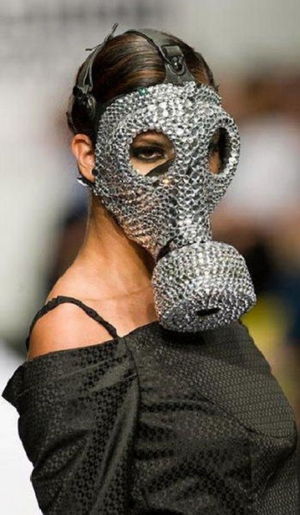 Gas Masks by Mexican Designer Gianfranco Reni