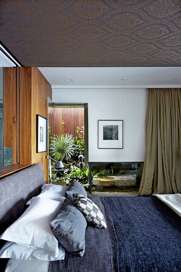 cozy-modern-bedroom