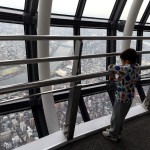 Fotos de Japon con niños, Teo en la Tokyo Skytree