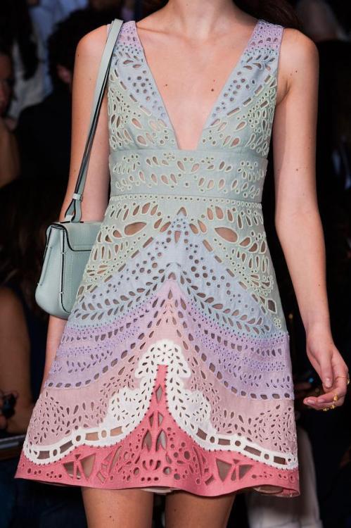 skaodi: Details from Valentino Ready To Wear Spring 2015. Paris...