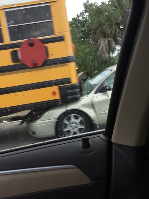 funny-fail-pic-texting-driving-bus-car-crash