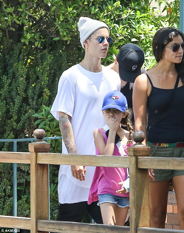 Big Bro: Justin Bieber helped with his little sister Jazmyn's recovery after she broke her arm with a trip to Disneyland