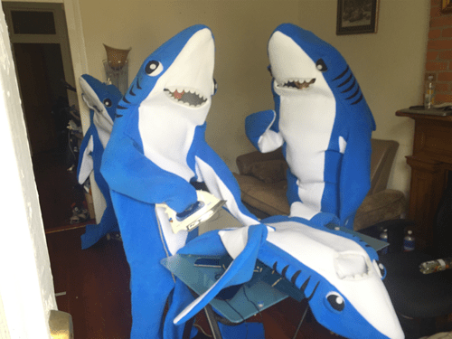 when-youre-late-to-the-katy-perry-concert-but-dont-want-any-wrinkles-in-your-shark-suit