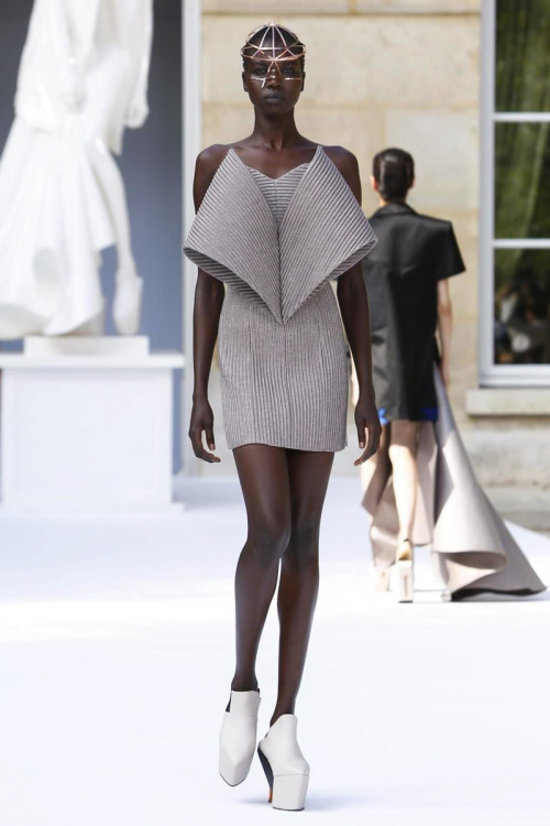Ilja Fall 2015 Couture Collection
