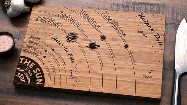 There's a Guide to the Solar System Etched Into This Cutting Board