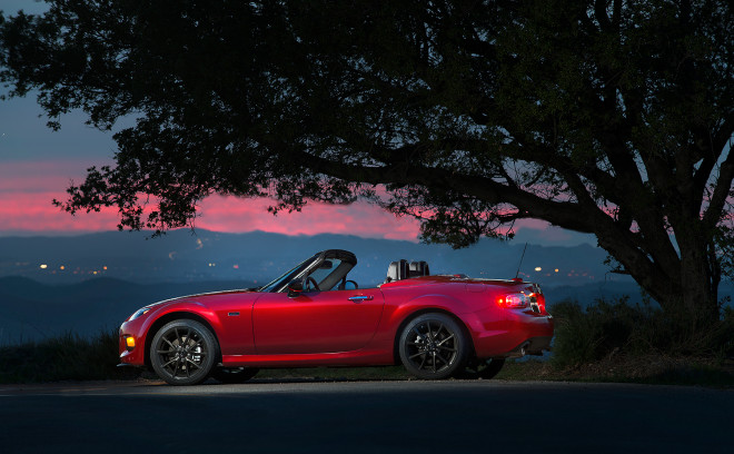 How the New Miataâ€™s Stereo Sounds So Goodâ€”With the Top Down