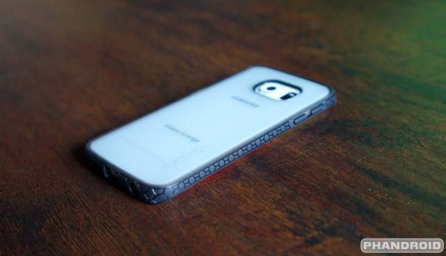 Incipio Octane Galaxy S6 Edge case DSC09496