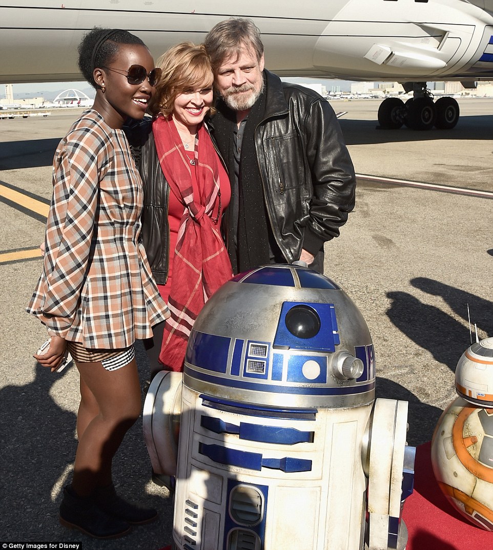 These are not the droids you're looking for: Hamill posed with Lupita for a snap on the runway