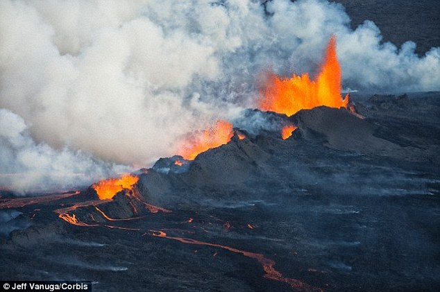 Such curtain eruptions similarly occur on Earth where molten rock, or magma, gushes out of a deep fracture. These eruptions, which often create spectacular curtains of fire, are seen in places such as Hawaii, Iceland (shown) and the Galapagos Islands