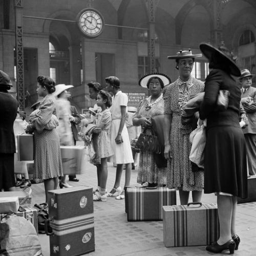 Waiting for the trains at the Penn Station, NYC, 1942. Photo...