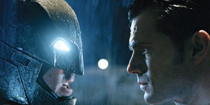 Zach Snyder Just Dropped A New Batman v. Superman Teaser On Twitter