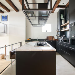 Amsterdam kitchen with hot-rolled steel cabinetry 