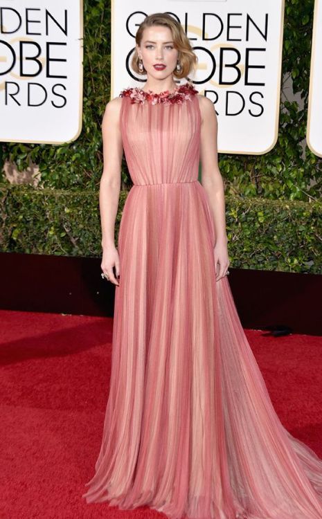 glamourstarsfashion: Amber Heard from 2016 Golden Globes Red...