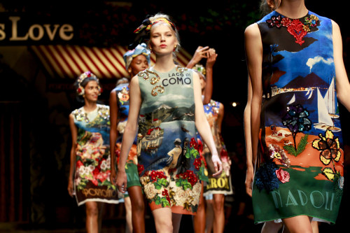 vogue-is-viral: Dolce & Gabbana Spring 2016 Collection...