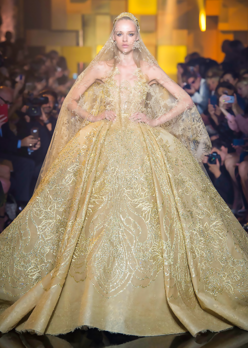 Elie Saab Couture Fall 2015 Finale