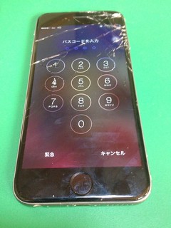 21_iPhone6のフロントパネルガラス割れ
