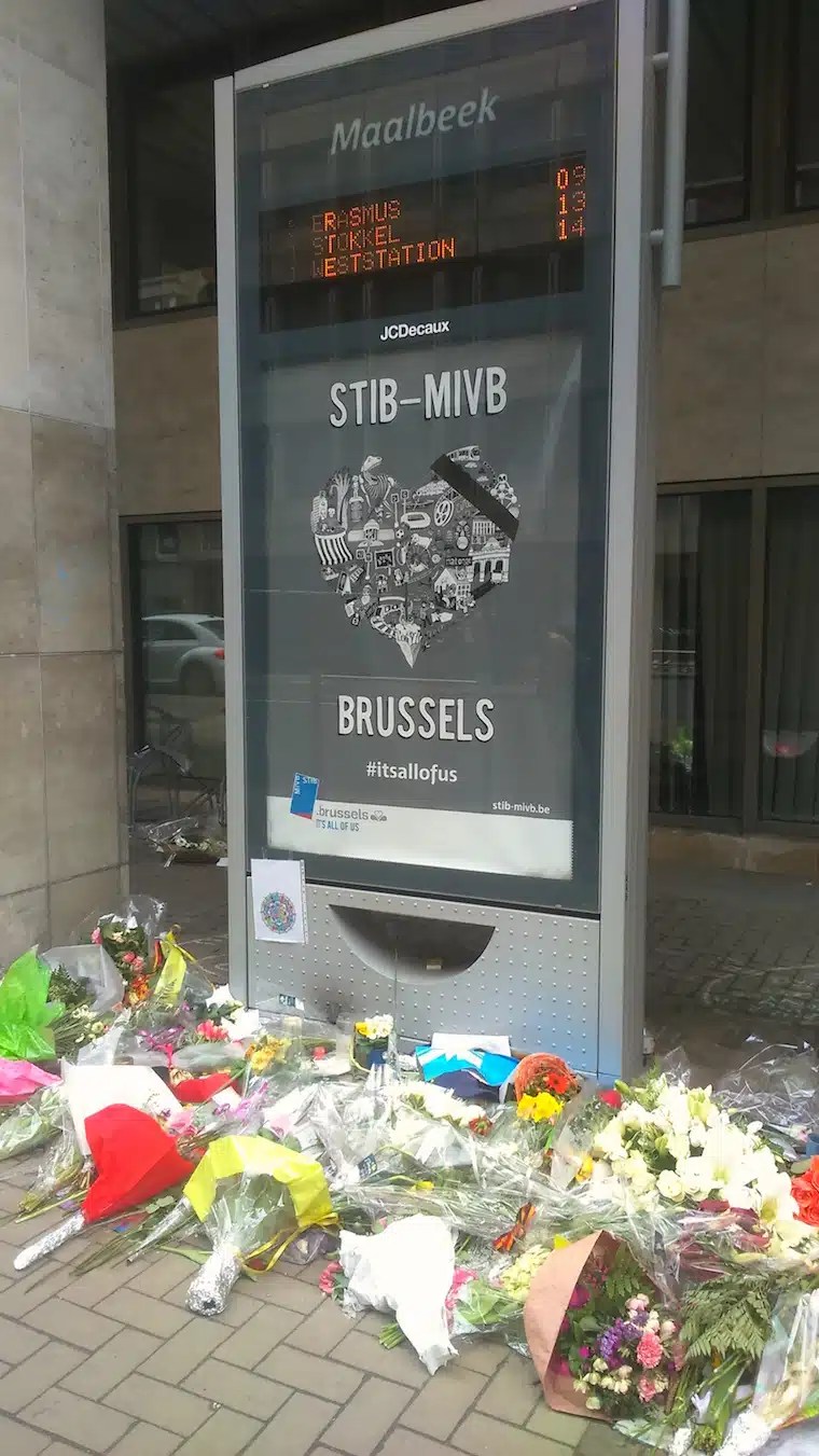 atentados em bruxelas estação maalbeek