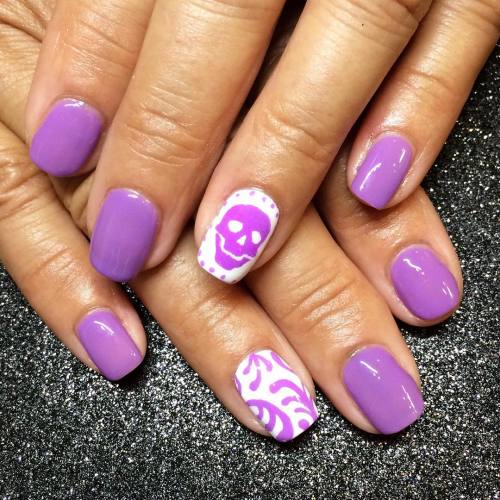 @cndworld #Shellac in Lilac Longing with some nail art using...