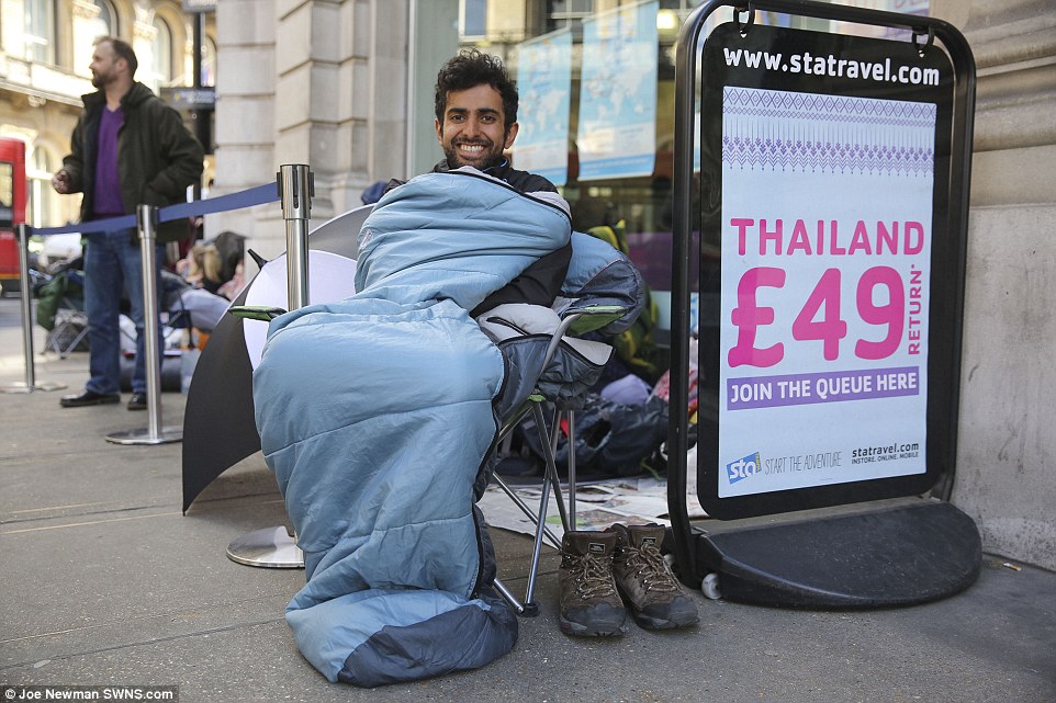 The determined individual, who was waiting with his girlfriend Sarah Thompson, 25, a veterinary student from North London, didn't seem to mind the queue