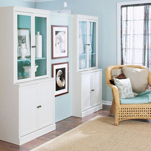 Does your entryway open right into the living room? Create this nifty room divider to separate the rooms and add storage, from Better Homes and Gardens. 