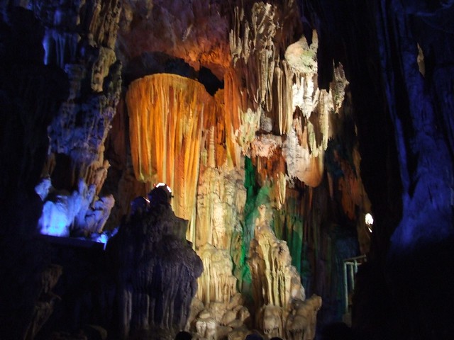 Reed Flute Cave Guilin004