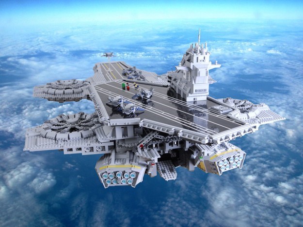 lego A LEGO Fan Built a 4½ Foot Long SHIELD Helicarrier Using Only Images From the Avengers Movie for Reference