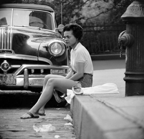 Eartha Kitt photographed by Gordon Parks NYC, 1952