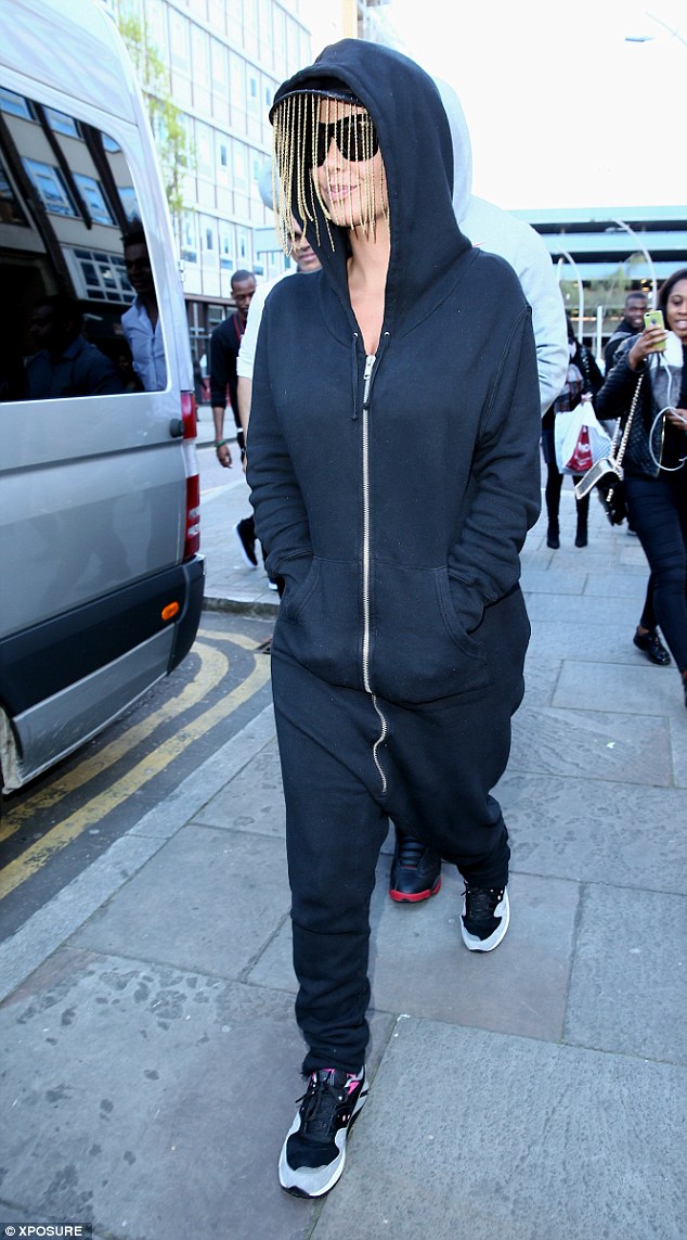 Ready to shop: Amber Rose heads to Ilford, East London to shop for her son Sebastian