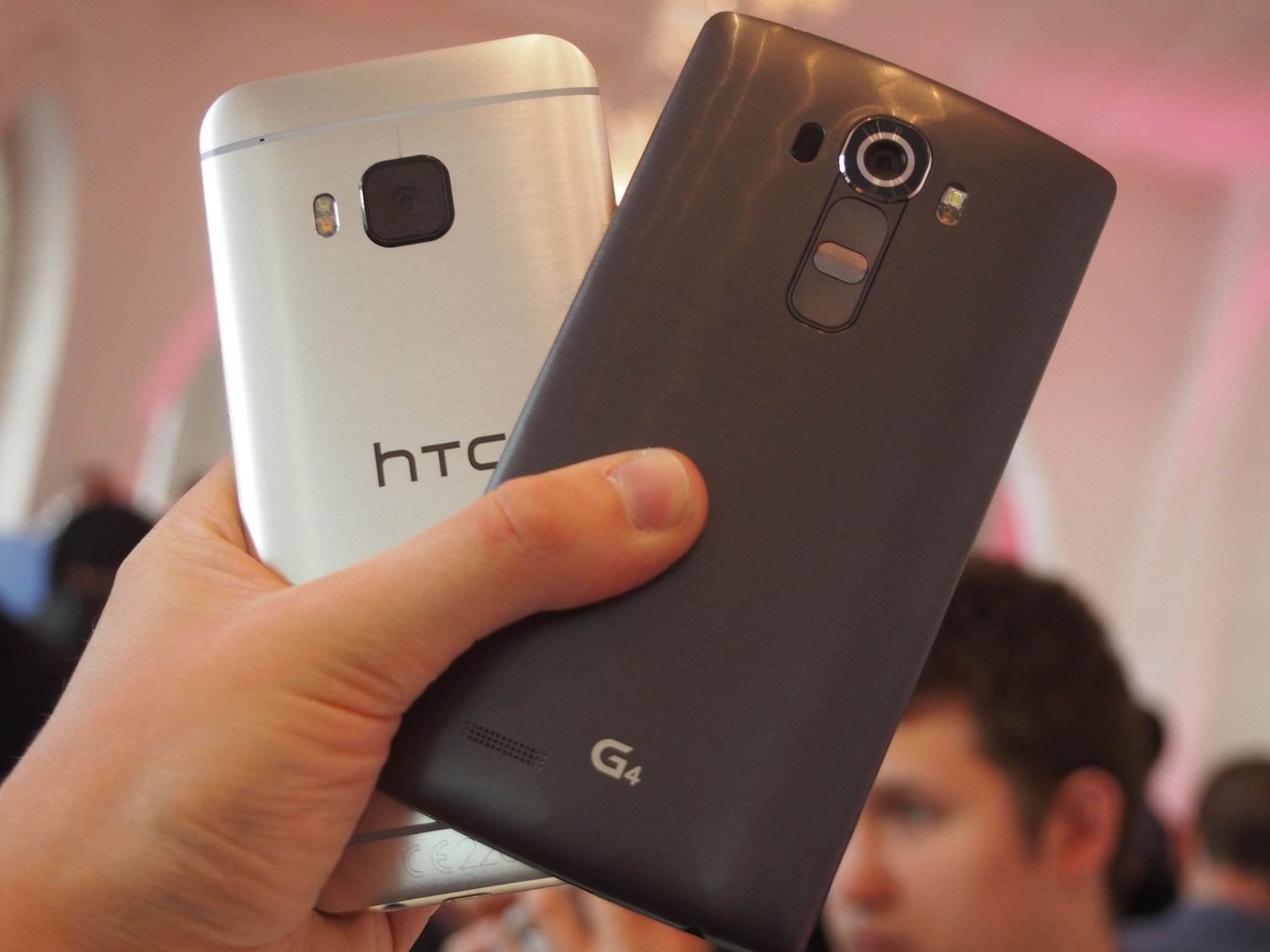 LG G4, HTC One M9