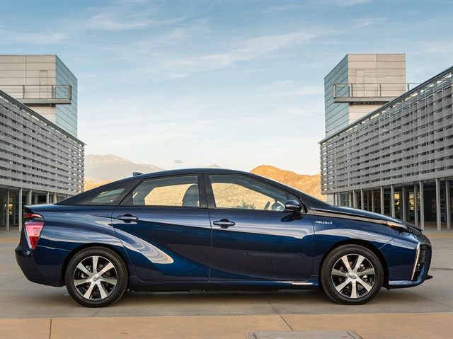 EPA: Toyota Mirai Reaches 312-Mile Range