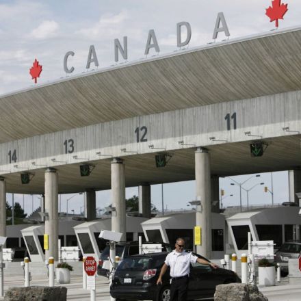 Secret deal between Canada’s spies and border guards raises concerns